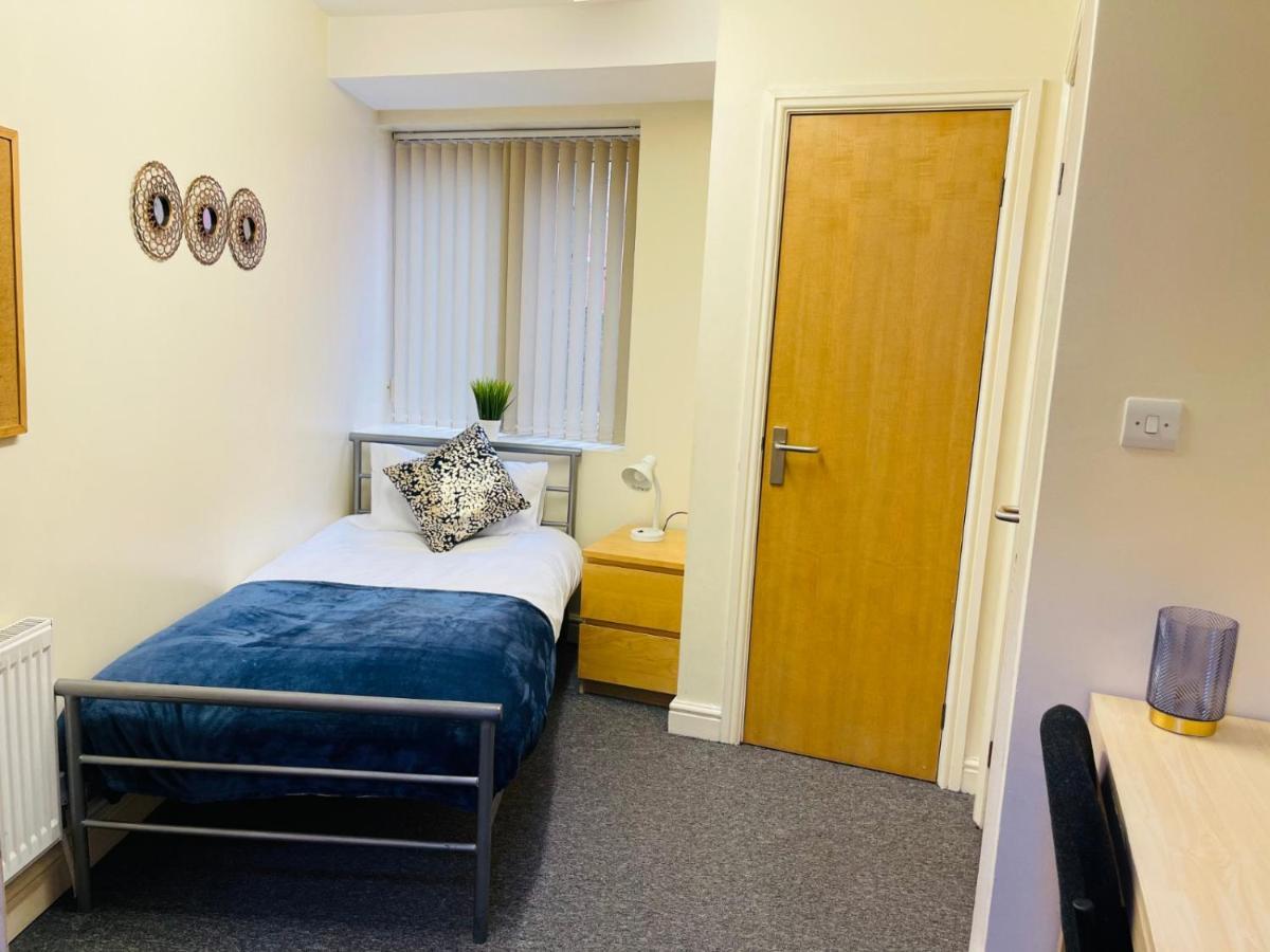 Oyo Sangha House - Short Stays Leicester Extérieur photo