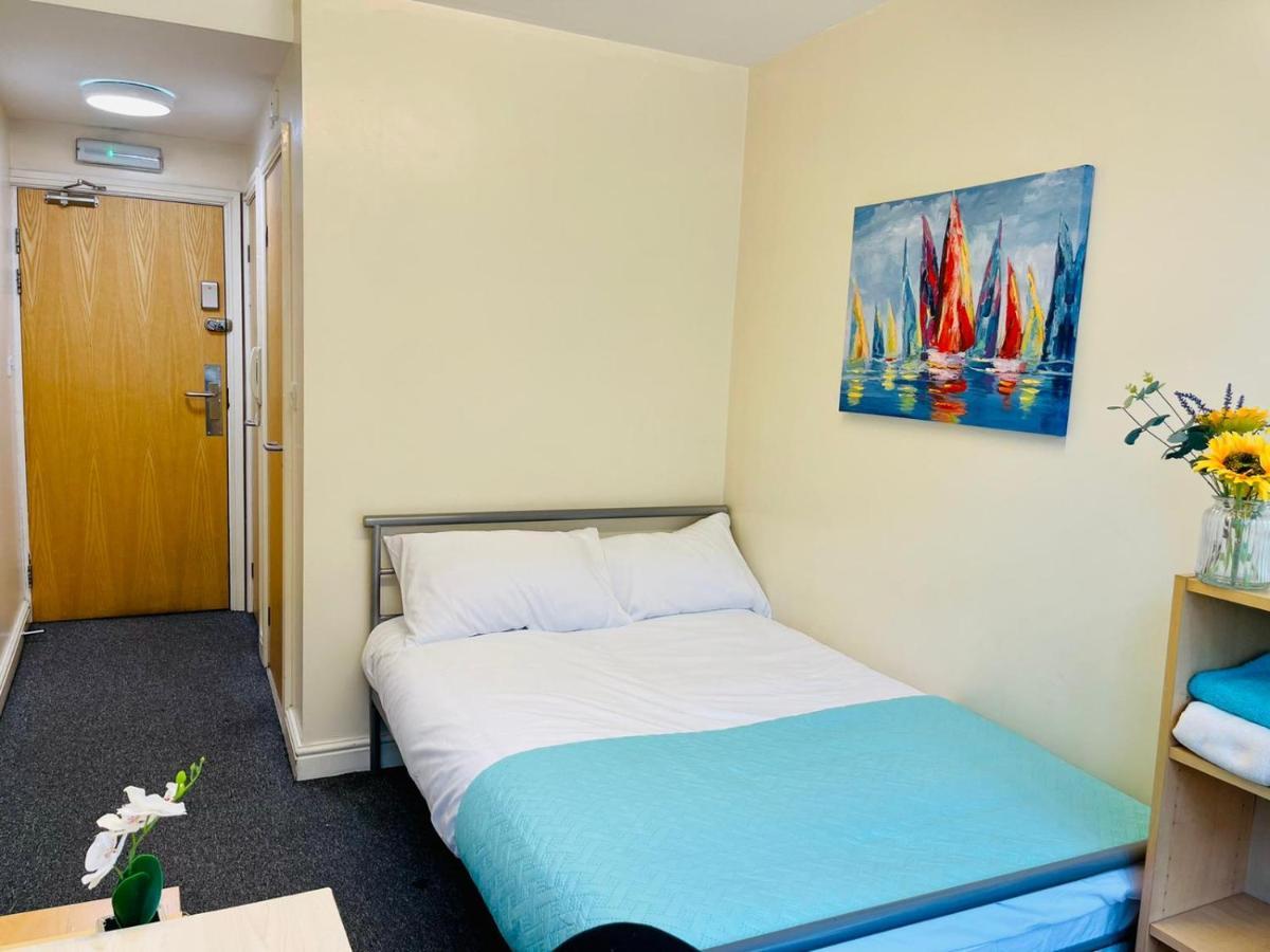 Oyo Sangha House - Short Stays Leicester Extérieur photo